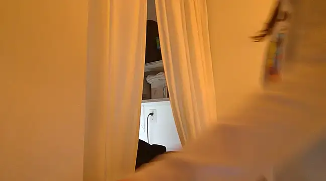 Snapshot of VitaminmanFL chatting on February 1, 2025, 11:37 pm VitaminmanFL online show from February 1, 2025, 11:37 pm