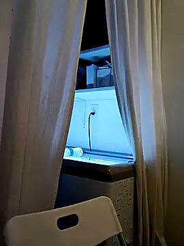 Snapshot of VitaminmanFL chatting on October 26, 2025, 1:55 am VitaminmanFL online show from October 26, 2025, 1:55 am