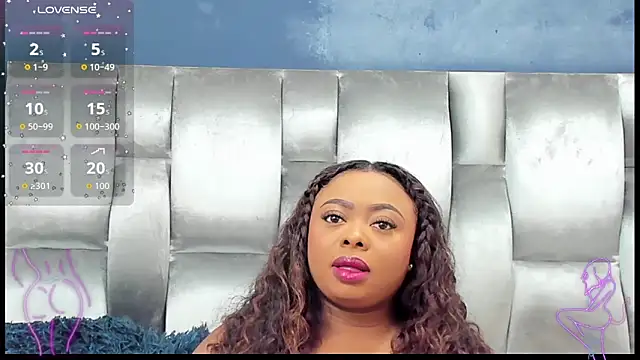 CamilaBenitez online show from September 30, 2025, 8:58 pm