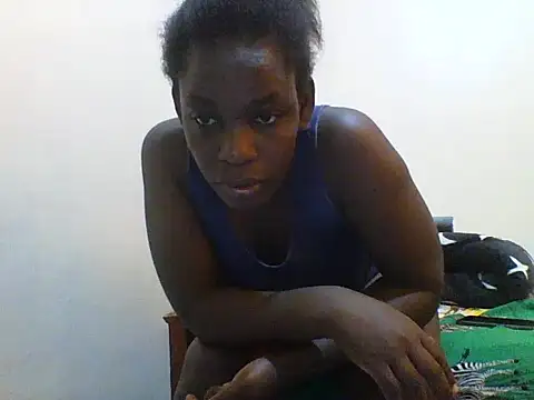 Snapshot of princess-cutie12 chatting on June 5, 2026, 6:52 am princess-cutie12 online show from June 5, 2026, 6:52 am