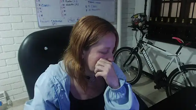 ViioletaMora online show from February 13, 2025, 12:02 am