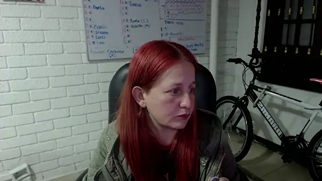 ViioletaMora online show from March 4, 2025, 11:11 pm