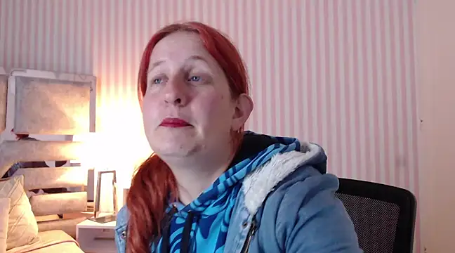 ViioletaMora online show from March 8, 2025, 1:06 am