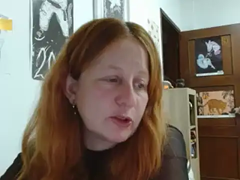 Snapshot of ViioletaMora chatting on May 23, 2026, 2:39 am ViioletaMora online show from May 23, 2026, 2:39 am