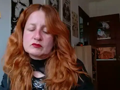 Snapshot of ViioletaMora chatting on May 29, 2026, 8:40 pm ViioletaMora online show from May 29, 2026, 8:40 pm