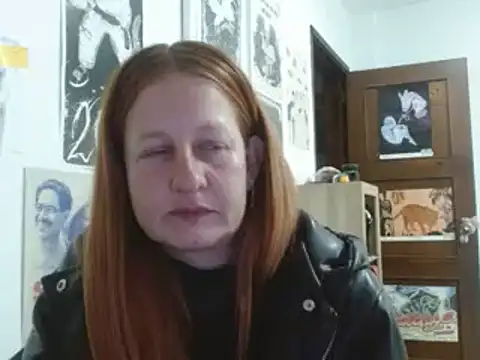 Snapshot of ViioletaMora chatting on July 7, 2026, 6:47 am ViioletaMora online show from July 7, 2026, 6:47 am