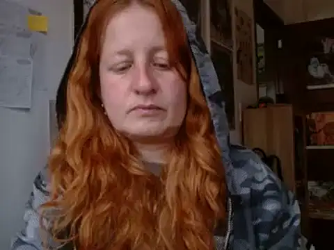 Snapshot of ViioletaMora chatting on July 12, 2026, 8:22 pm ViioletaMora online show from July 12, 2026, 8:22 pm