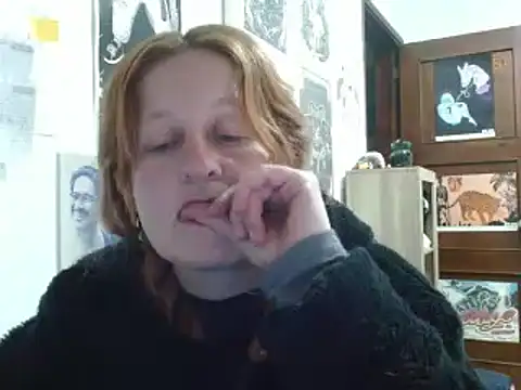 Snapshot of ViioletaMora chatting on July 27, 2026, 3:02 am ViioletaMora online show from July 27, 2026, 3:02 am