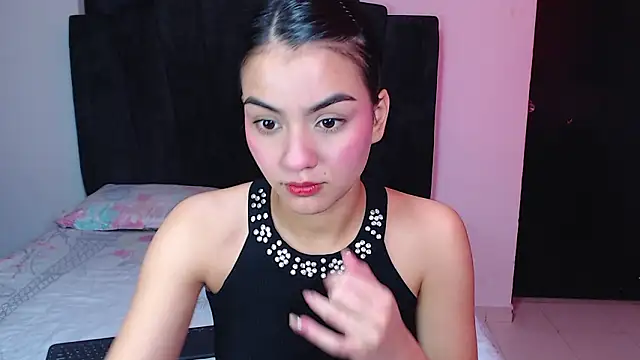 Ariel Zeo1 online show from March 13, 2026, 7:53 pm