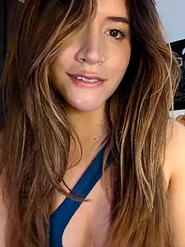 Snapshot of maliciaworld chatting on December 2, 2025, 7:31 pm maliciaworld online show from December 2, 2025, 7:31 pm