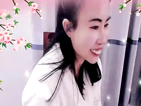 xiaoxuer online show from December 13, 2024, 6:31 am