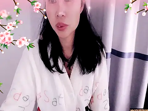 Snapshot of xiaoxuer chatting on December 19, 2024, 6:34 am xiaoxuer online show from December 19, 2024, 6:34 am