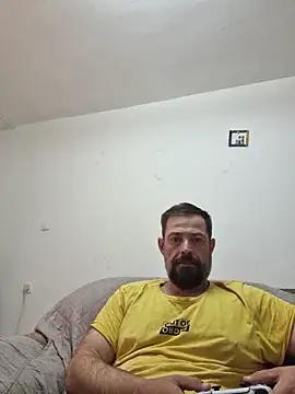 Snapshot of zefside42 chatting on November 28, 2025, 6:27 am zefside42 online show from November 28, 2025, 6:27 am