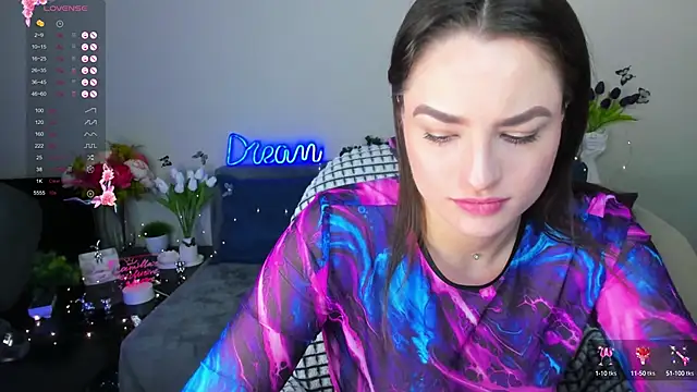 Camilla  one   online show from March 11, 2025, 4:43 am