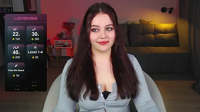 Snapshot of sensual_me chatting on March 13, 2025, 5:28 pm sensual me online show from March 13, 2025, 5:28 pm