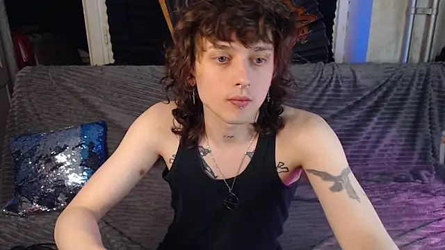 axxxturel online show from May 26, 2026, 6:59 pm