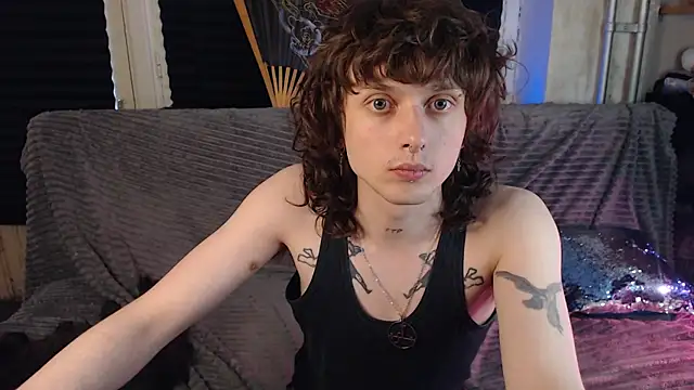 axxxturel online show from May 27, 2026, 1:57 am