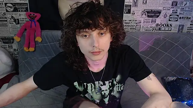 axxxturel online show from July 22, 2026, 10:23 pm