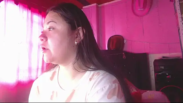 NikkiRous  online show from July 10, 2026, 2:52 pm