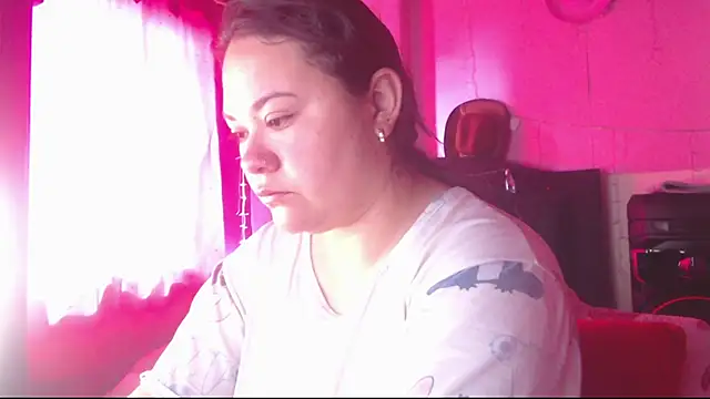 NikkiRous  online show from July 11, 2026, 1:58 pm
