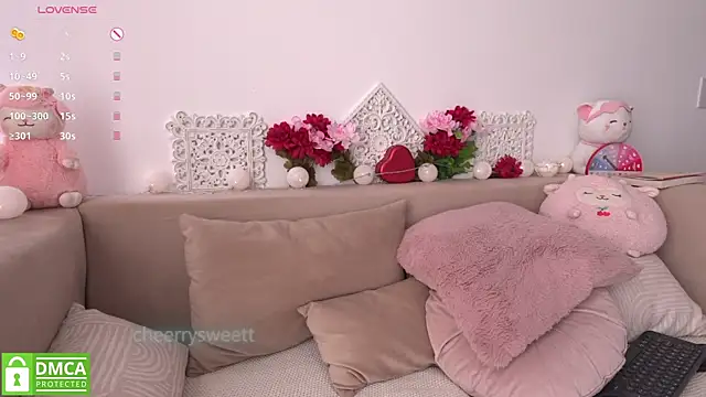 Cheerrysweett online show from February 18, 2025, 3:43 pm