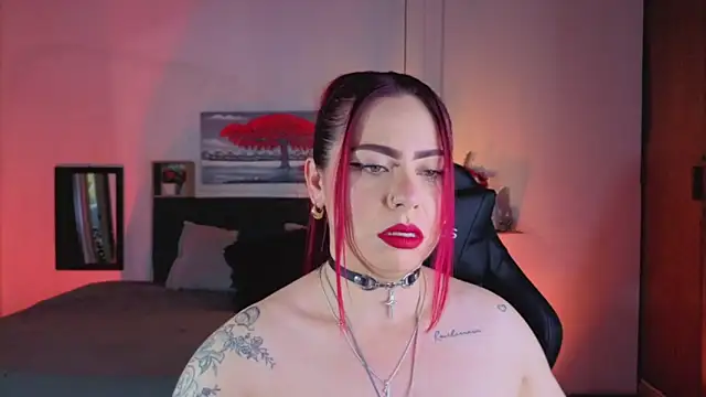 Dulce charlottee online show from April 22, 2026, 7:37 pm