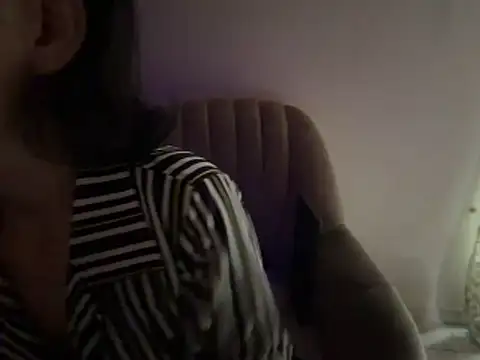 kanela3434 online show from May 4, 2026, 7:32 pm