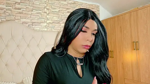 Giorgina Parado online show from July 22, 2026, 4:48 am