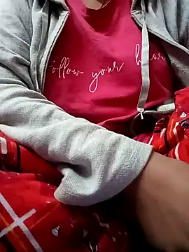 Snapshot of Im_Cute chatting on December 8, 2024, 7:26 am Im Cute online show from December 8, 2024, 7:26 am