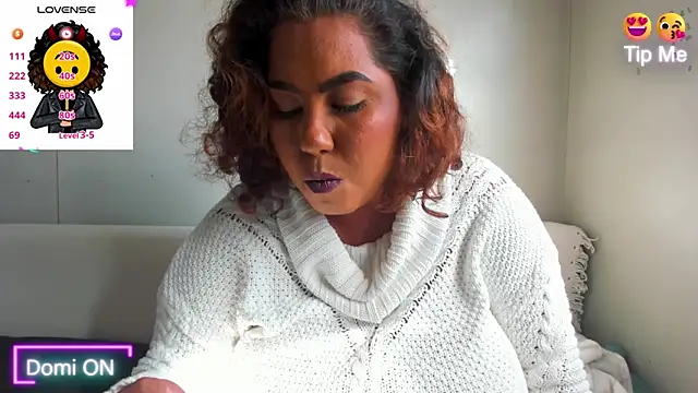 Snapshot of isobeladams20 chatting on December 13, 2024, 11:45 am isobeladams20 online show from December 13, 2024, 11:45 am