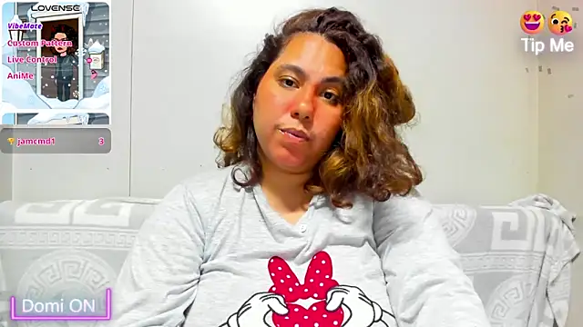 Snapshot of isobeladams20 chatting on February 23, 2025, 10:53 pm isobeladams20 online show from February 23, 2025, 10:53 pm