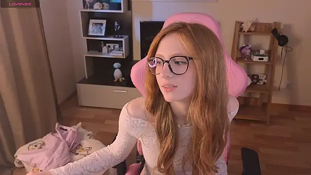 Snapshot of rara_ruru chatting on March 16, 2025, 9:49 am rara ruru online show from March 16, 2025, 9:49 am