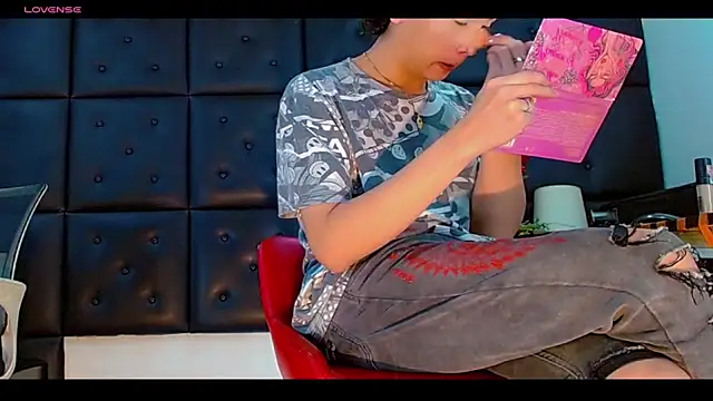 Daniela Pink  online show from July 14, 2026, 6:57 pm