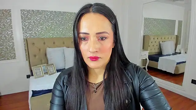 Snapshot of KimWessel_ chatting on July 24, 2026, 7:23 pm KimWessel online show from July 24, 2026, 7:23 pm