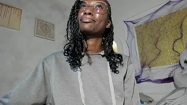 Tahira 21  online show from October 27, 2025, 6:45 pm