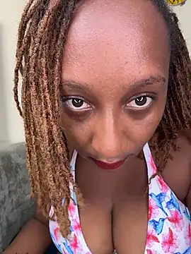 Snapshot of CarlaBeckky chatting on November 22, 2025, 6:18 pm CarlaBeckky online show from November 22, 2025, 6:18 pm