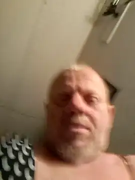 Snapshot of MagicAdmiralty5 chatting on July 2, 2026, 2:22 am MagicAdmiralty5 online show from July 2, 2026, 2:22 am
