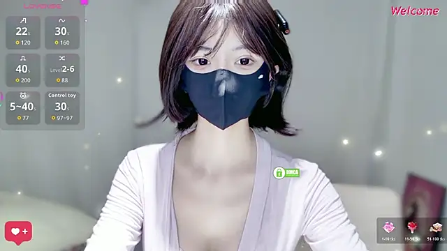 Snapshot of Duduludululu chatting on November 17, 2025, 8:20 am Duduludululu online show from November 17, 2025, 8:20 am