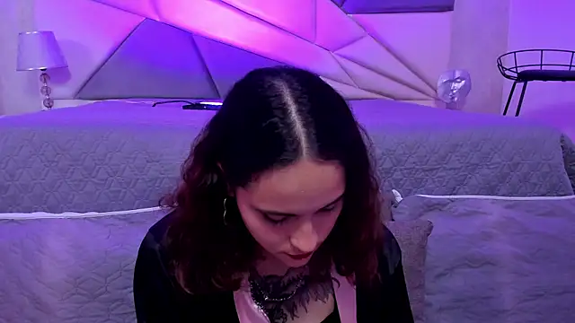 Snapshot of AnnyThompson_ chatting on January 9, 2025, 8:44 pm AnnyThompson online show from January 9, 2025, 8:44 pm