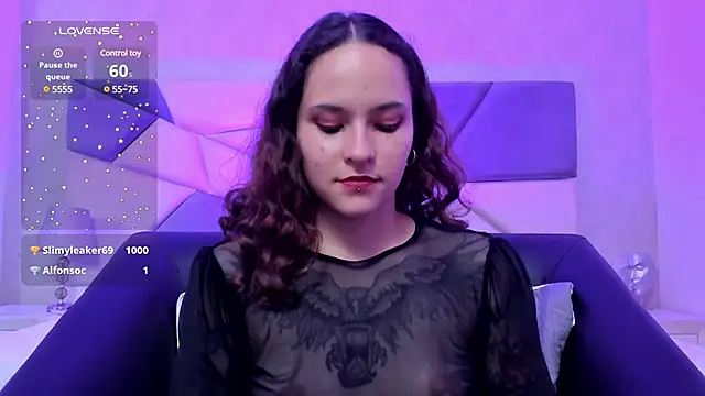 Snapshot of AnnyThompson_ chatting on February 25, 2025, 12:36 am AnnyThompson online show from February 25, 2025, 12:36 am