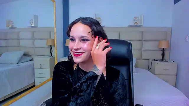 Snapshot of AnnyThompson_ chatting on October 14, 2025, 9:04 pm AnnyThompson online show from October 14, 2025, 9:04 pm