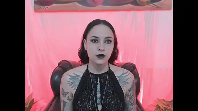 AnnyThompson  online show from April 25, 2026, 8:50 pm