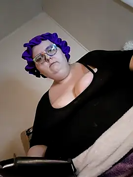 lady1652 online show from October 6, 2025, 1:36 am