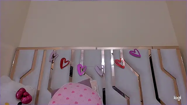 Snapshot of TifanyChill chatting on February 25, 2025, 10:18 pm TifanyChill online show from February 25, 2025, 10:18 pm