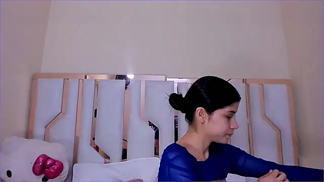 Snapshot of TifanyChill chatting on September 16, 2025, 8:10 pm TifanyChill online show from September 16, 2025, 8:10 pm