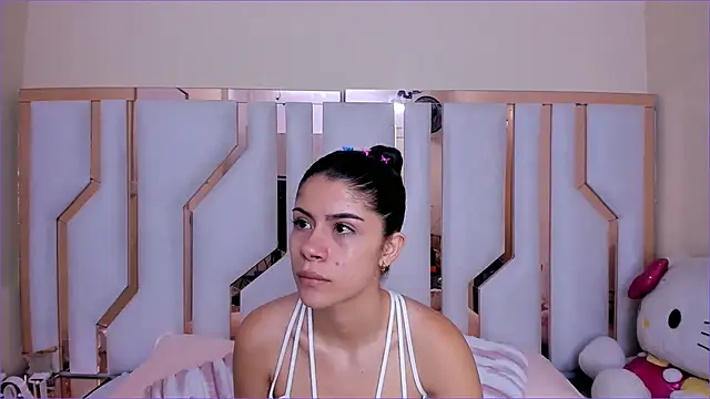 Snapshot of TifanyChill chatting on November 8, 2025, 5:23 pm TifanyChill online show from November 8, 2025, 5:23 pm