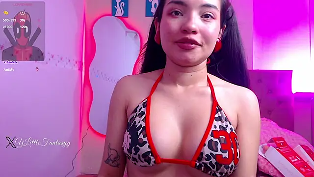 lauvelez   online show from June 3, 2026, 1:25 pm