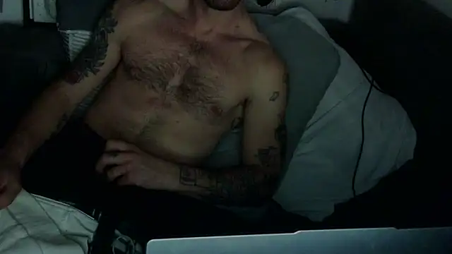 Snapshot of Alphanik4 chatting on December 20, 2025, 7:04 am Alphanik4 online show from December 20, 2025, 7:04 am