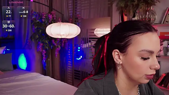 LunaNight online show from January 12, 2025, 8:47 pm