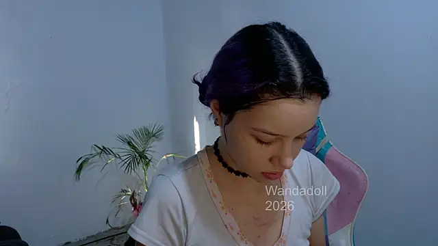 Snapshot of WandaDoll chatting on July 22, 2026, 12:19 pm WandaDoll online show from July 22, 2026, 12:19 pm